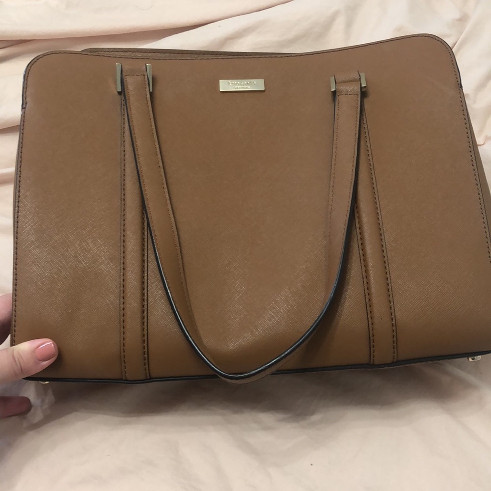 Kate Spade Tan handbag.